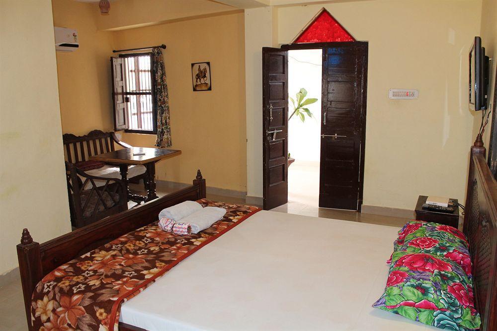 Kesar Heritage Guest House Джодхпур Экстерьер фото