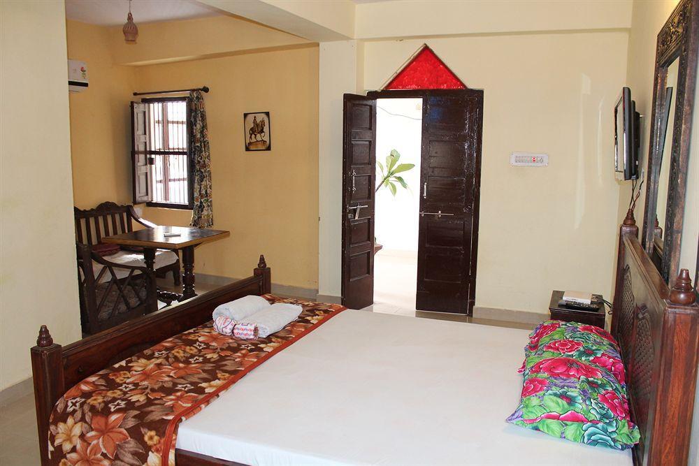 Kesar Heritage Guest House Джодхпур Экстерьер фото