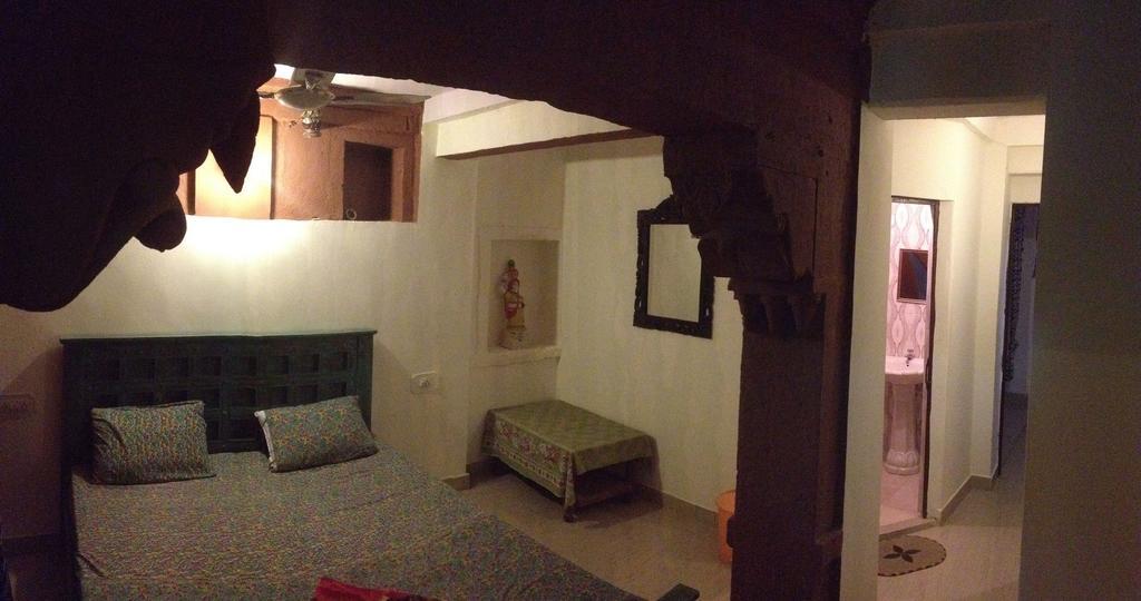 Kesar Heritage Guest House Джодхпур Номер фото