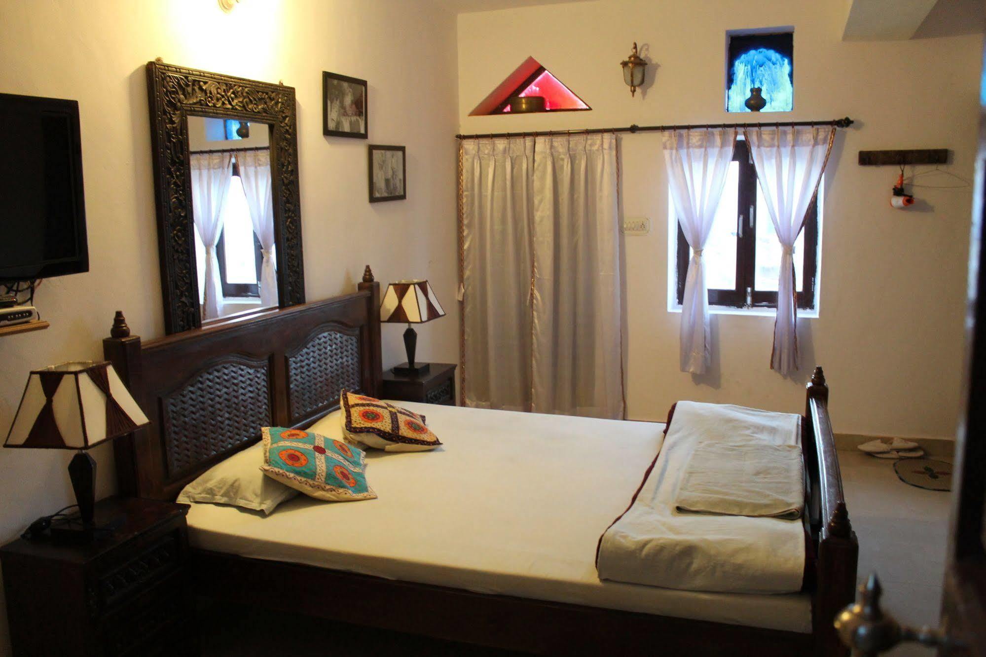 Kesar Heritage Guest House Джодхпур Экстерьер фото